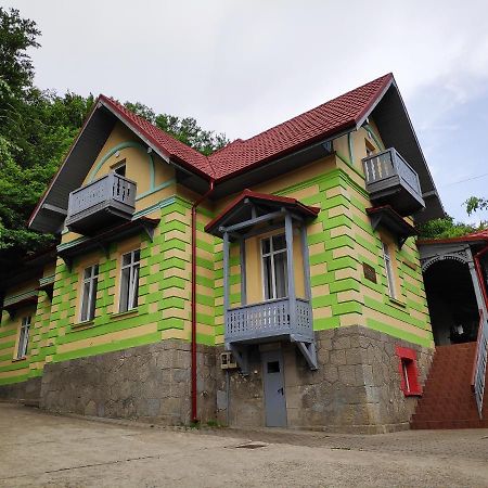 Vila Furnica Hotel คาลิมาเนช ภายนอก รูปภาพ